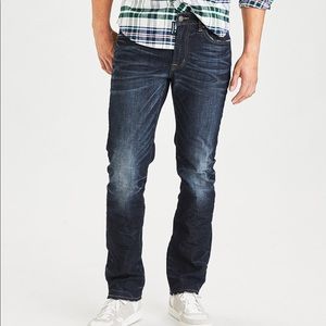 Slim straight flex jeans